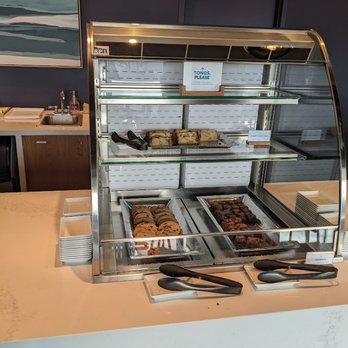 Alaska Airlines Lounge - Pastries - Airport Lounges Near Me - San Francisco, California Alaska Airlines Lounge - Pastries - Airport Lounges Near Me - San Francisco, California