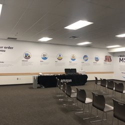 Amazon Fulfillment Center Tours - Welcome room!