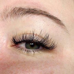 Beaudee Lash Bar - Classic