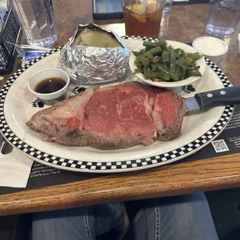 Black Bear Diner Washington - Look how thin really for $23.00 - Diners Near Me - Washington, Utah