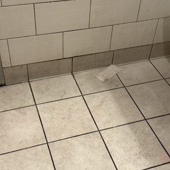 Starbucks - Muddy dirty slippery floor - Coffee & Tea Near Me - San Diego, California