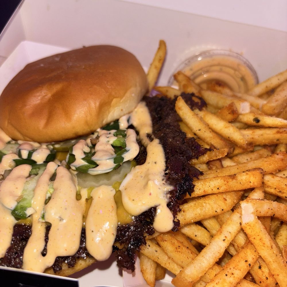 Burger 3000 - Close up of my single patty combo. Added Jalapeño. Enjoyed the seasoned fries! - Burgers Near Me - Los Angeles, California