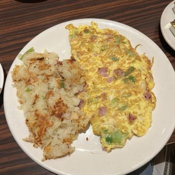 Manhattan Diner - Classic Denver Omelette - Diners Near Me - New York, New York Manhattan Diner - Classic Denver Omelette - Diners Near Me - New York, New York
