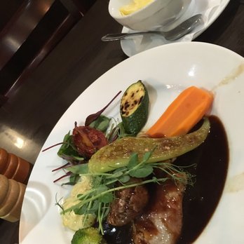 Hubertus Restaurang - Filet mignon & au gratín potatoes - Italian Near Me - Stockholm, Alberta