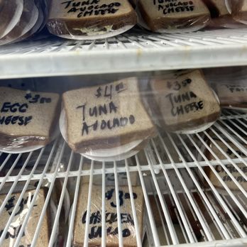 Henry's Place - Don't forget cash and pics of sandwiches - Ice Cream & Frozen Yogurt Near Me - Honolulu, Hawaii