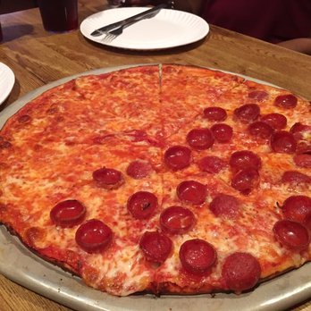 Star Tavern - 1/2 cheese 1/2 pepperoni...so good...but the service was horrible - Pizza Near Me - City Of Orange, New Jersey Star Tavern - 1/2 cheese 1/2 pepperoni...so good...but the service was horrible - Pizza Near Me - City Of Orange, New Jersey
