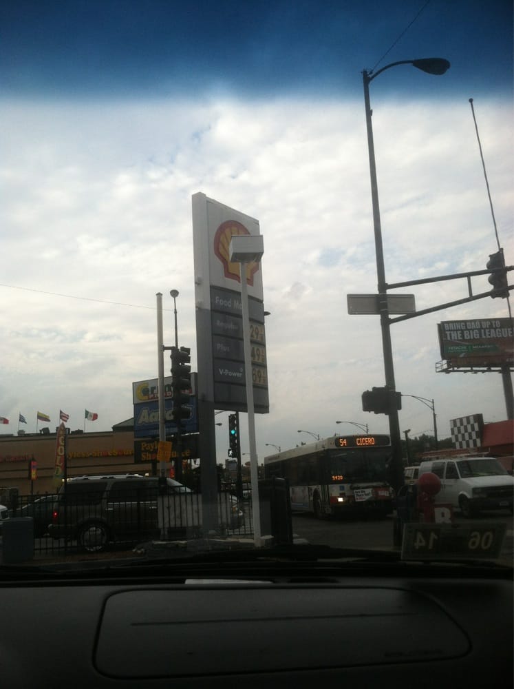 CICERO & DIVERSEY SHELL Updated September 2024 2758 N Cicero Ave, Chicago, Illinois Gas