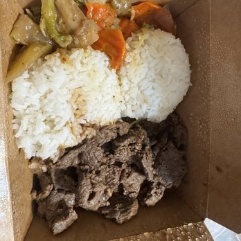 Maymar Filipino Restaurant - Bistec rice and overcooked veggies - Filipino Near Me - Chesapeake, Virginia Maymar Filipino Restaurant - Bistec rice and overcooked veggies - Filipino Near Me - Chesapeake, Virginia