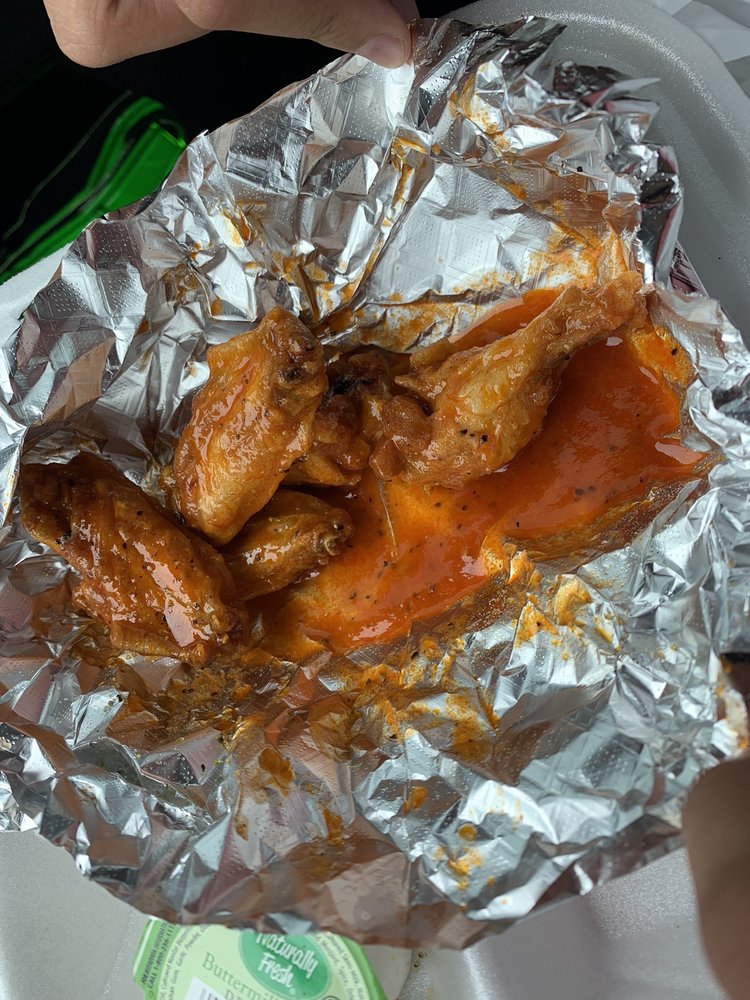 THE WING PLACE 12 Photos & 12 Reviews 3401 Veterans Pkwy, Columbus, Chicken Wings