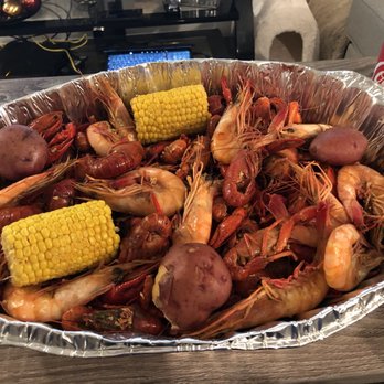 True Texas Boil House - Spicy Crawfish, jumbo shrimp, potatoes and corn - Seafood Near Me - Houston, Texas True Texas Boil House - Spicy Crawfish, jumbo shrimp, potatoes and corn - Seafood Near Me - Houston, Texas
