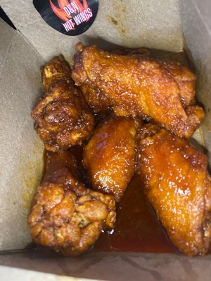 D&N Hot Wings by null