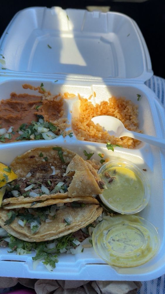 Taco Madre Taqueria — Mexican restaurant in Detroit