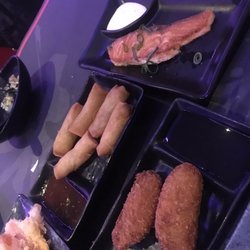 Tokyoto - Gebakken banaan, zalm, gefrituurde groente en mini loempia's.