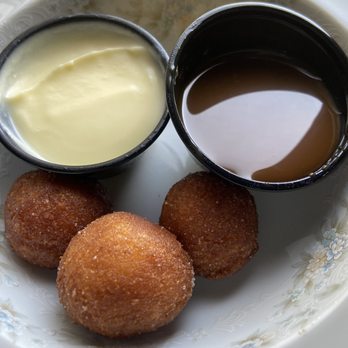 First Watch - Sampling from their holiday menu: top left Crème Anglaise sauce, top right Salted Caramel Toffee sauce and 3 Gingerbread Spiced Donut holes. - Breakfast & Brunch Near Me - Olathe, Kansas