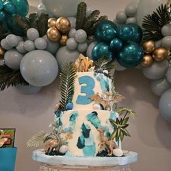 Pam's Cakes and More - I had a really great experience with Pam cake .. I order the cake on the phone they help me to figure out the color and the theme