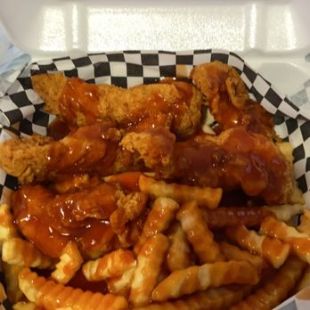 Hershey’s Palace - 5pc 5 Piece Jumbo Tenders covered in Chicago Mild sauce - American Near Me - Arlington, Texas