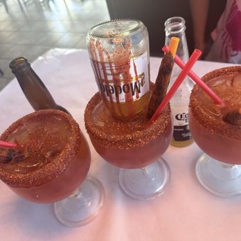 Star Crab - Micheladas 10/10 - Seafood Near Me - Pico Rivera, California