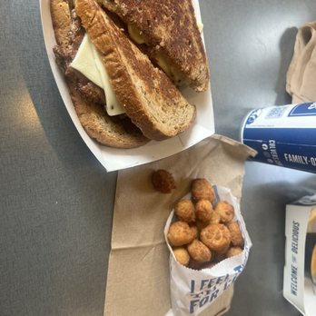 Culver's - Wisconsin melt - Burgers Near Me - Simpsonville, Kentucky Culver's - Wisconsin melt - Burgers Near Me - Simpsonville, Kentucky