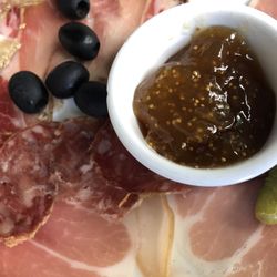 Le Petit Cheval Blanc - Charcuterie platter