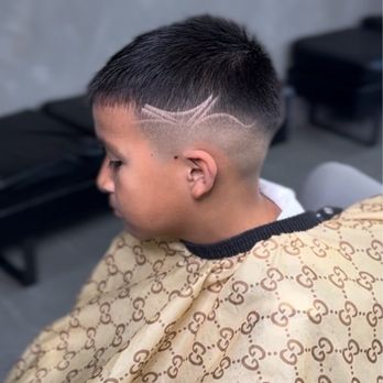 Diald In Barber Studio - Kid's haircut with design done by Jose ! - Barbers Near Me - Hayward, California