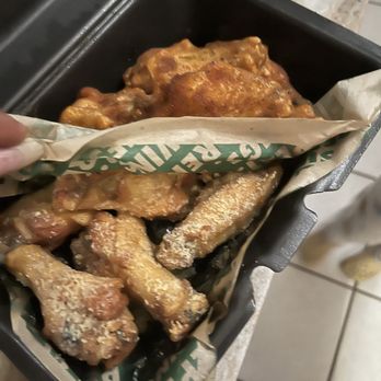Wingstop - Hot honey /atomic - Chicken Wings Near Me - Pasadena, Texas
