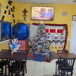 Taqueria Vargas - It's almost Christmas.