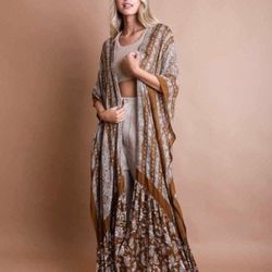 Beau Monde Luxe