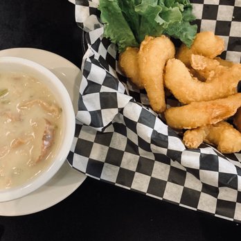 Midtown Grill - Appetizer half portion (10) fried shrimp and cup of clam chowder soup - Burgers Near Me - Yuba City, California