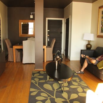 The Moore Hotel - Suite 724 - Hotels Near Me - Seattle, Washington The Moore Hotel - Suite 724 - Hotels Near Me - Seattle, Washington