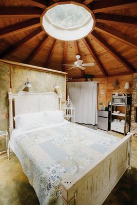 Stormking Cabins & Spa by null