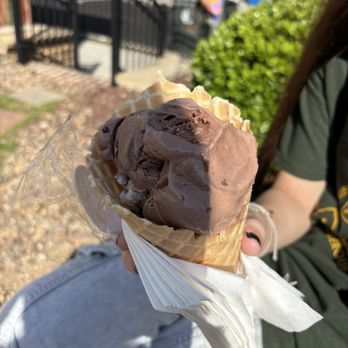 Muffins Ice Cream Shop - Waffle cone with two scoops of - Ice Cream & Frozen Yogurt Near Me - Mebane, North Carolina