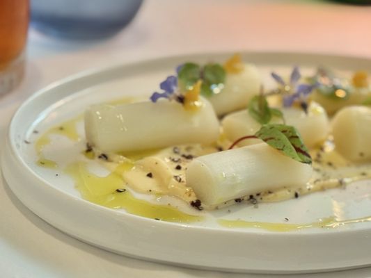 Spago by null