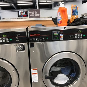 Spin Cycle Laundry Lounge - 6 loaders, look someone's already enjoying them, you'll want to also - Laundromat Near Me - Capitola, California