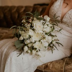 Nunan Florist & Greenhouses - Lauren Casey Photography