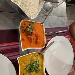 Le Curry - Chicken tikka and dal