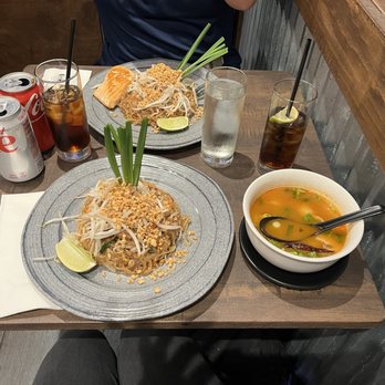 Thai Hot Box - Thai Near Me - New York, New York