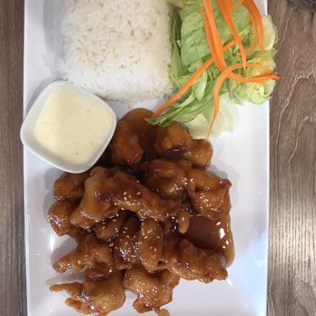 Thai Spoon Cafe - Thai Near Me - Redlands, California