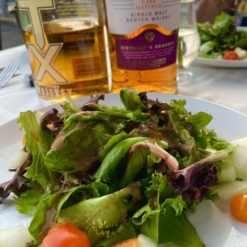 Estimes Cafe - Garden salad with chef dressing - Breakfast & Brunch Near Me - Colonia, New Jersey