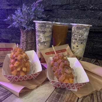 One Zo/ Myungrang Hotdog - 9. Potato Mozzarella with cinnamon sugar 9. Potato Mozzarella  7. Brulee Oreo Brown Sugar Slush 6. Brulee Oreo Brown Sugar Milk - Bubble Tea Near Me - Long Beach, California