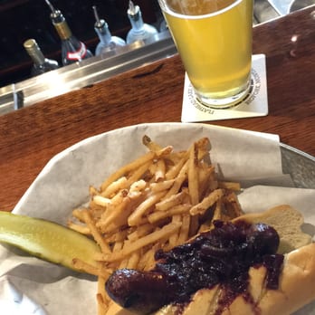 Flathead Lake Brewing Co. Pubhouse - Wild Mile Wheat and the Elk Brats - American Near Me - Bigfork, Montana Flathead Lake Brewing Co. Pubhouse - Wild Mile Wheat and the Elk Brats - American Near Me - Bigfork, Montana