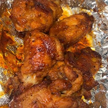 Burattino Brick Oven Pizza - Korean BBQ WINGS - Pizza Near Me - Carson, California
