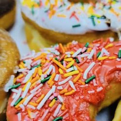 Anthony's Donuts