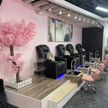 Nail Addict - Nail Salons Near Me - Sarasota, Florida Nail Addict - Nail Salons Near Me - Sarasota, Florida