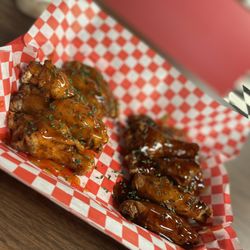 Valley Wings - Mango habanero & Sweet teriyaki