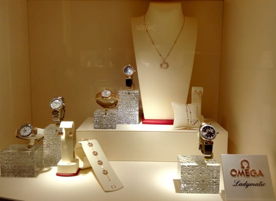 The Shops At The Bravern by null