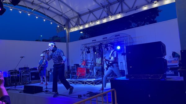 @the Grounds by null