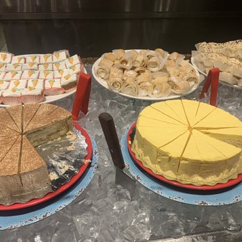 Dragon Pearl Buffet - Buffets Near Me - Toronto, Ontario
