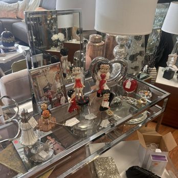 Coizas Consignments - Used, Vintage & Consignment Near Me - Boca Raton, Florida Coizas Consignments - Used, Vintage & Consignment Near Me - Boca Raton, Florida
