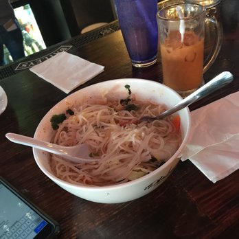 Pho Tower - No shrimps on the "seafood" dish shame shame - Vietnamese Near Me - Kansas City, Missouri Pho Tower - No shrimps on the "seafood" dish shame shame - Vietnamese Near Me - Kansas City, Missouri