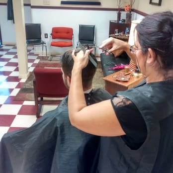 CUTZ 2 GO - CLOSED - Updated December 2025 - 322 N Main St